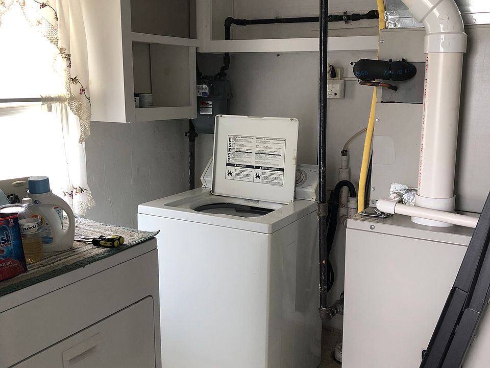 1st image of 1406 41st St