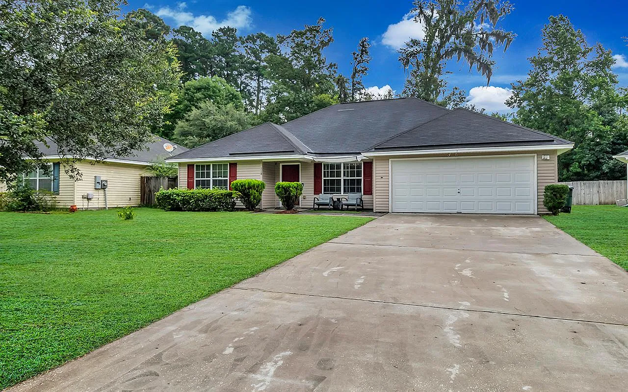 4 bed, 1490 sqft, $2,200 — Photo 3