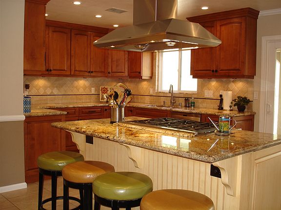 2nd image of 6088 Wanda Ct