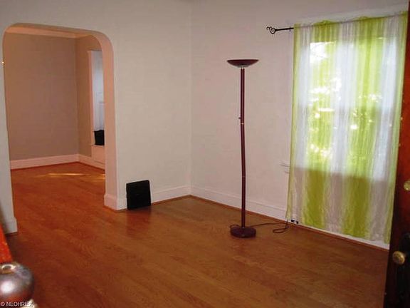 4th image of 4215 Walter Ave
