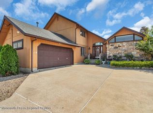 10 Club House Rd, Brick, NJ 08723