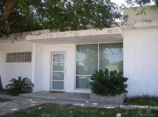 10735 Balboa Blvd, Granada Hills, CA 91344