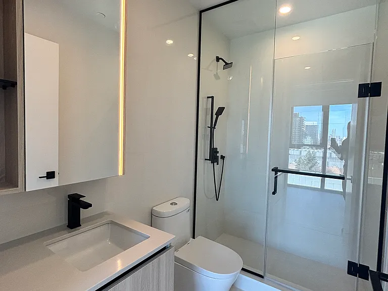 699 Sheppard Ave E #703 — Photo 11