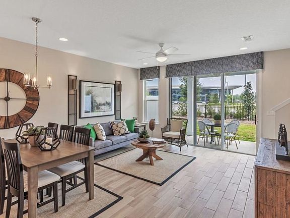 Warbler dining and family