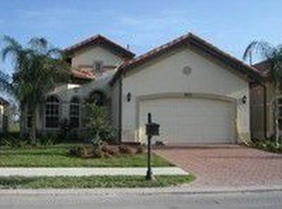 7820 Valencia Ct, Naples, FL 34113