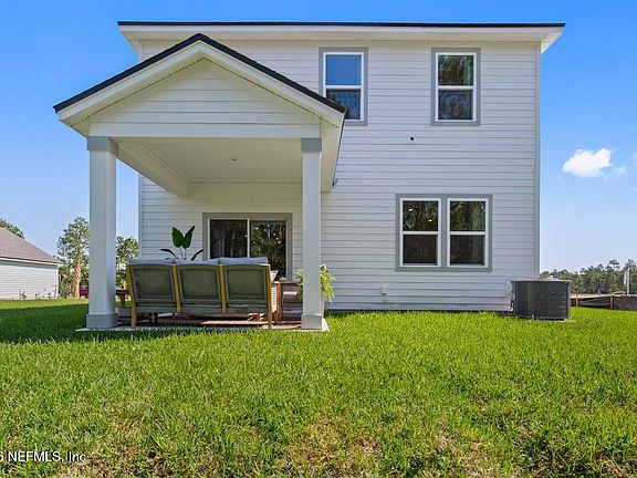 7th image of this home