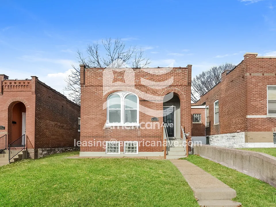 4509 Alaska Ave