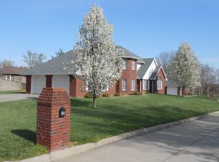 1914 Summers Way, Jefferson City, MO 65109