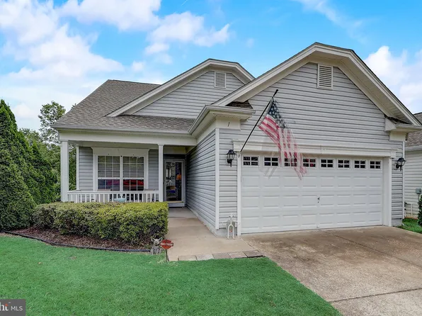 1 Hanover Dr, Fredericksburg, VA 22406