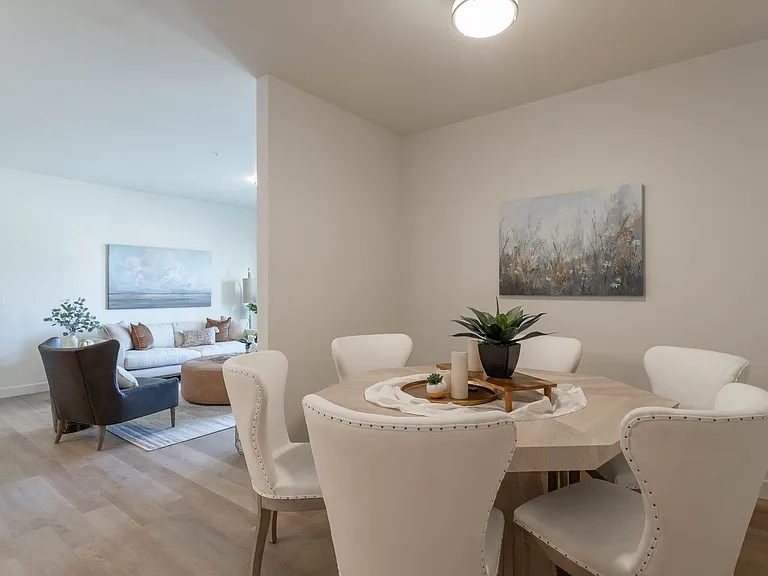 Zimmerman Luxury Apartments — Photo 72