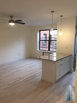 Rented by Skyline Group Real Estate | media 16