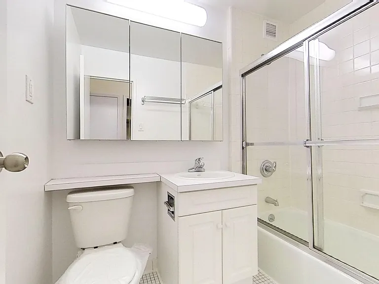 1 Astor Pl #11G — Photo 5