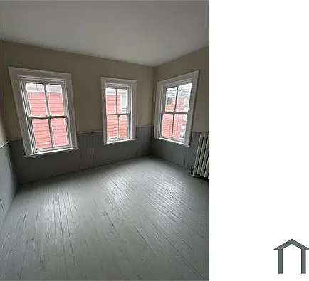 730 Roberts St #2 — Photo 6
