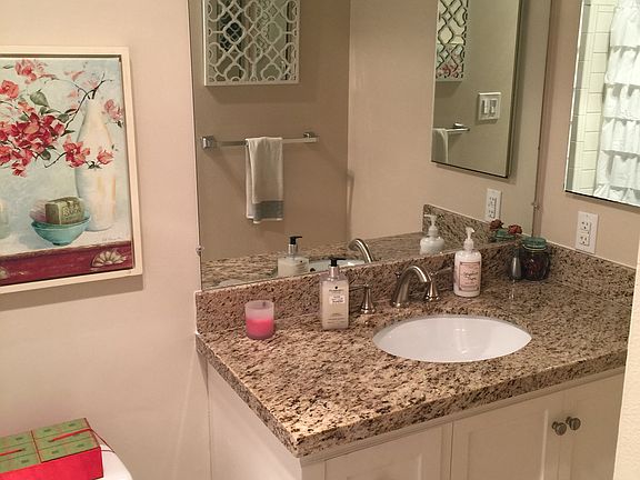4th image of 101 Piccadilly Pl APT B