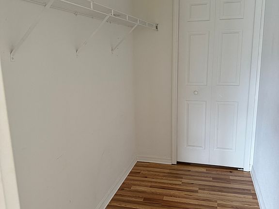 4th image of 13608 3rd Ave NE
