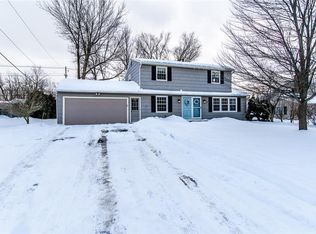 73 Lambeth Loop, Fairport, NY 14450