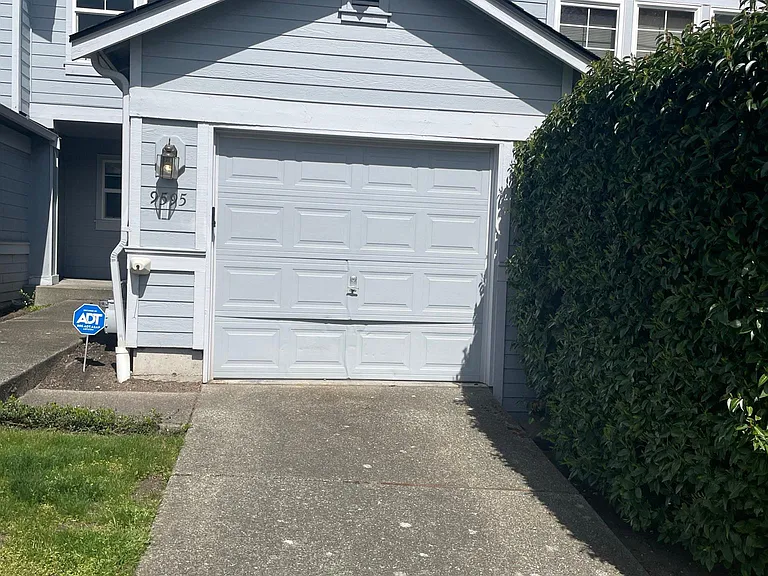 9595 Long Point Ln NW — Photo 16