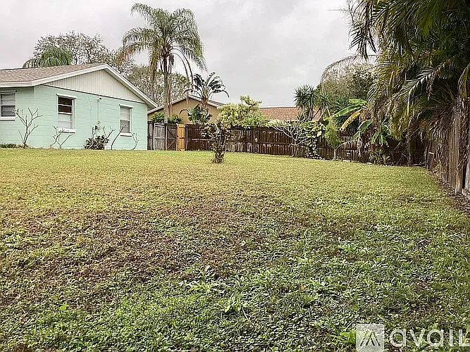 3 bed, 1842 sqft, $2,000 — Photo 4