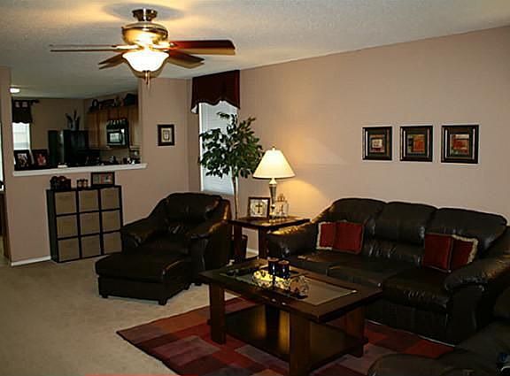 4th image of 2653 Harbor Lights Dr