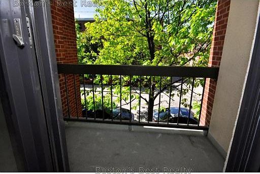 3rd image of 85 Brainerd Rd APT 316
