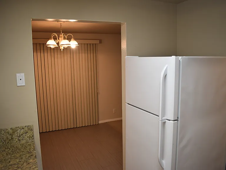 6107 NE 194th Pl #4 — Photo 21