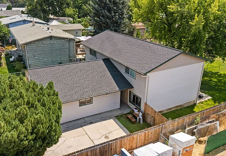4327 W Grover St — Photo 30
