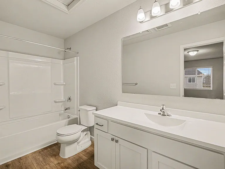 1016 Maple Ave — Photo 11
