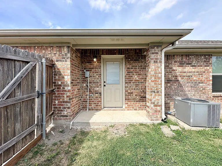 4403 Brutus Lane — Photo 30