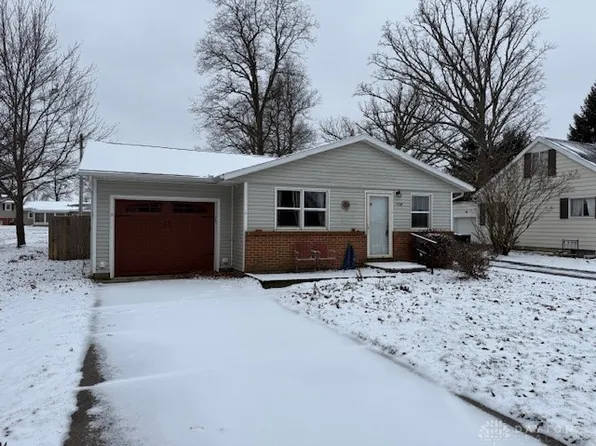 409 Infirmary Rd, Wapakoneta, OH 45895