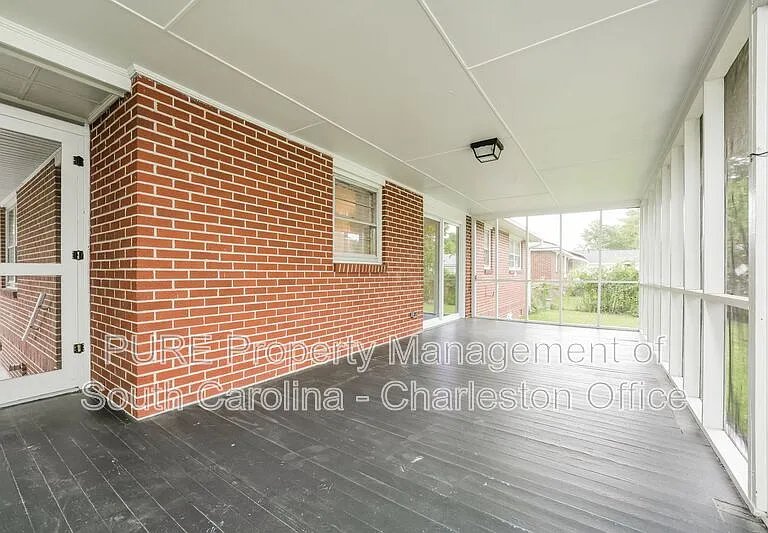 4117 Olivia Dr — Photo 10