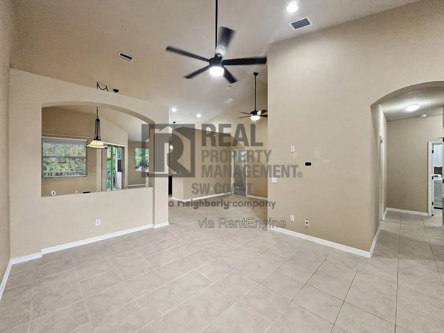 3 bed, 2.0 bath, 1749 sqft, $1,950 — Photo 2