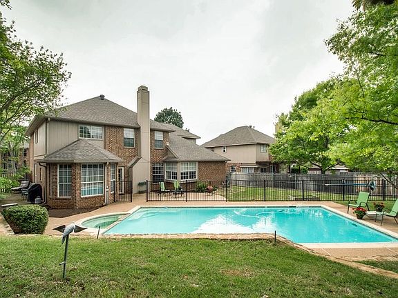 2nd image of 2316 Stoney Brook Ln