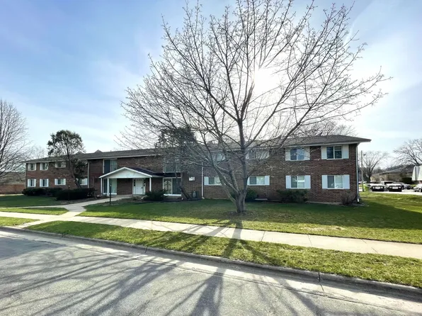 2118 Red Arrow Trl, Madison, WI 53711