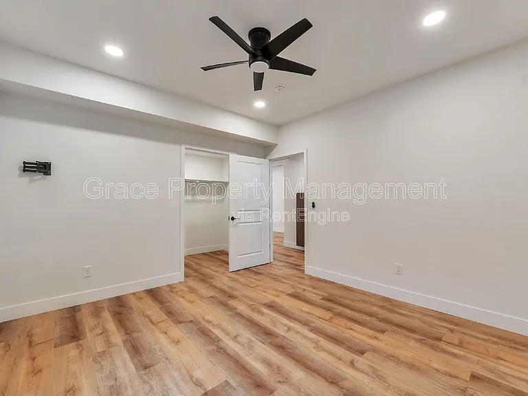 4751 Ambrose Pl — Photo 22
