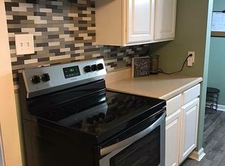 1208 E Cleveland St, West Frankfort, IL 62896