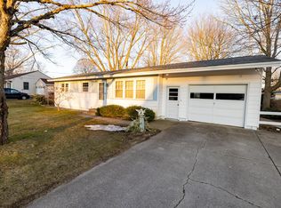 3664 S Sheridan Dr, Muskegon, MI 49444