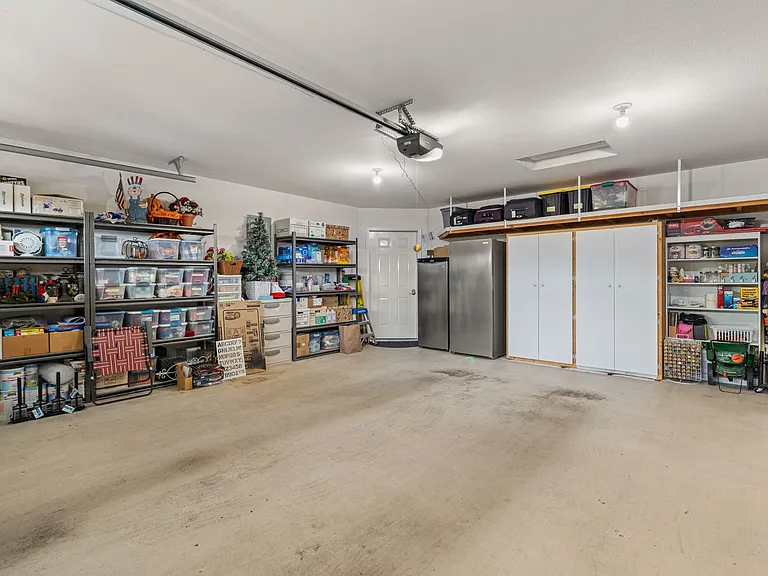 2936 Spruce St — Photo 17