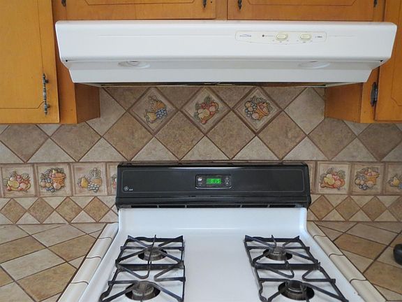 5th image of 13202 E Cypress Ave