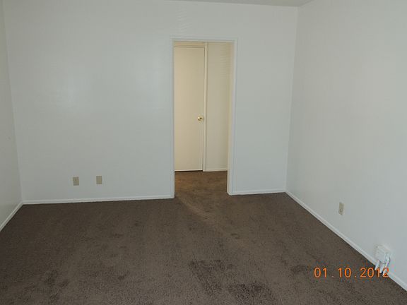 4th image of 5194 Francis Ave