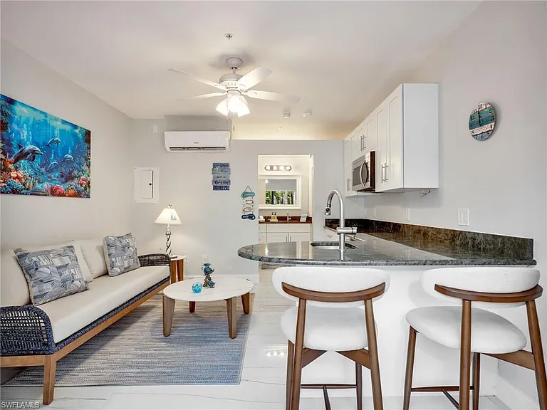 400 Flagship Dr #302 — Photo 32