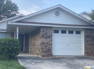 910 Sundance St, New Braunfels, TX 78130
