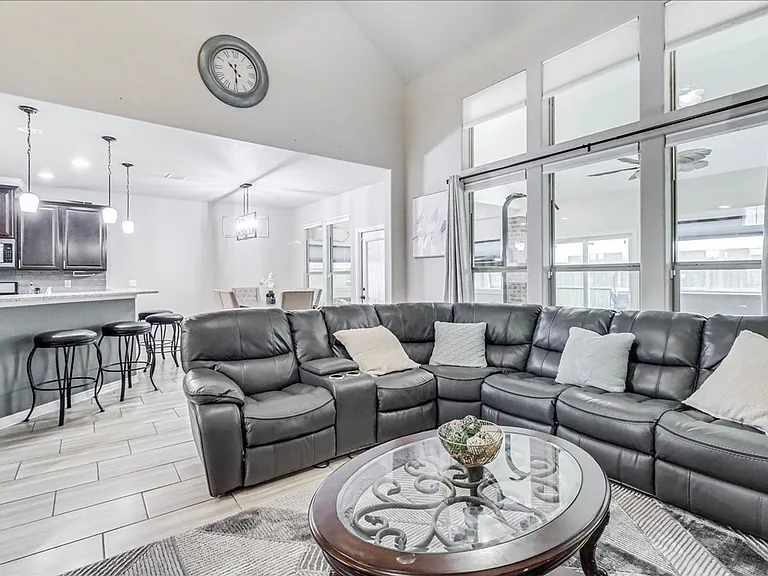 7809 Pavo Real St — Photo 11