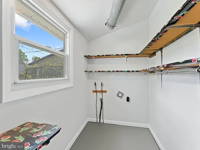20 Huntington Ln — Photo 8