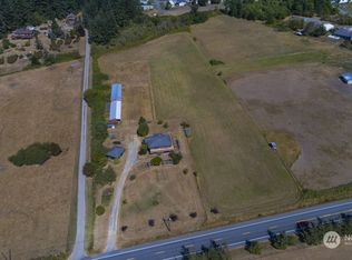 279 E Fakkema Rd, Oak Harbor, WA 98277