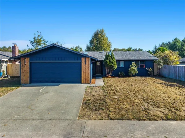 1656 Benjamin Ct, Arcata, CA 95521