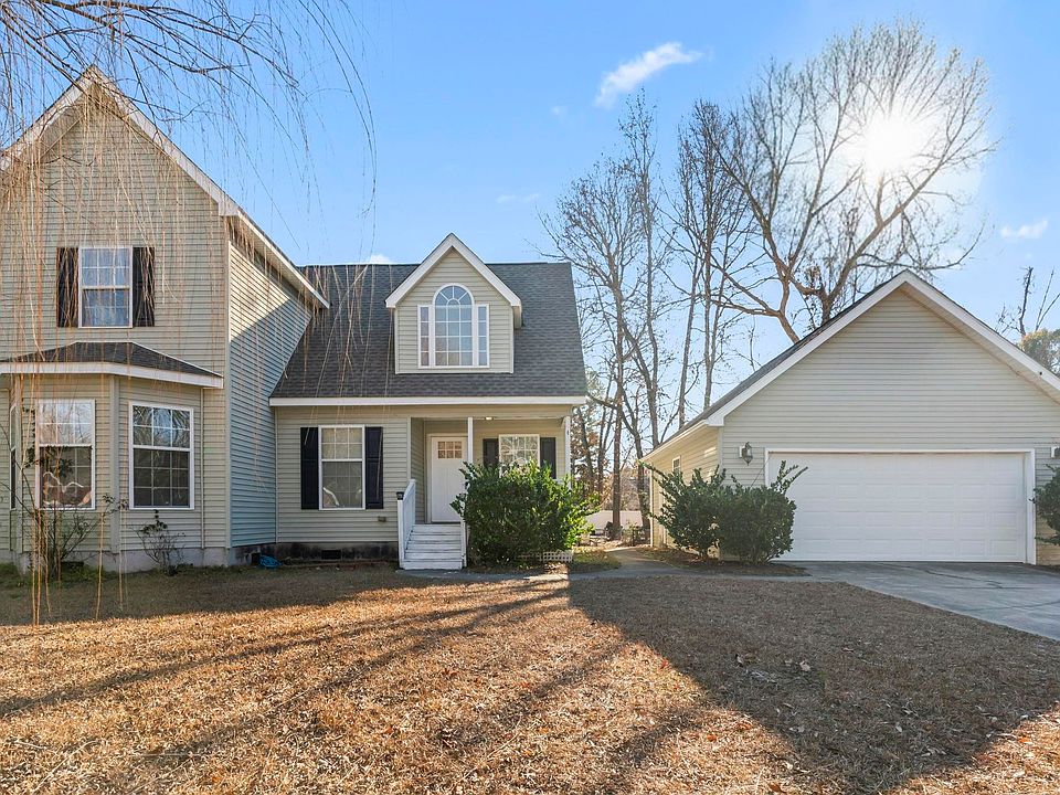 1st image of 409 Knoll Ct.