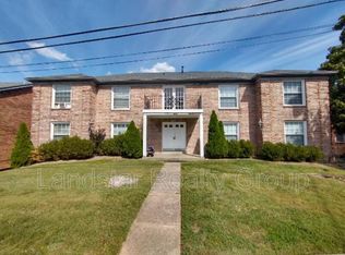 3221 Kemmons Dr #4, Louisville, KY 40218