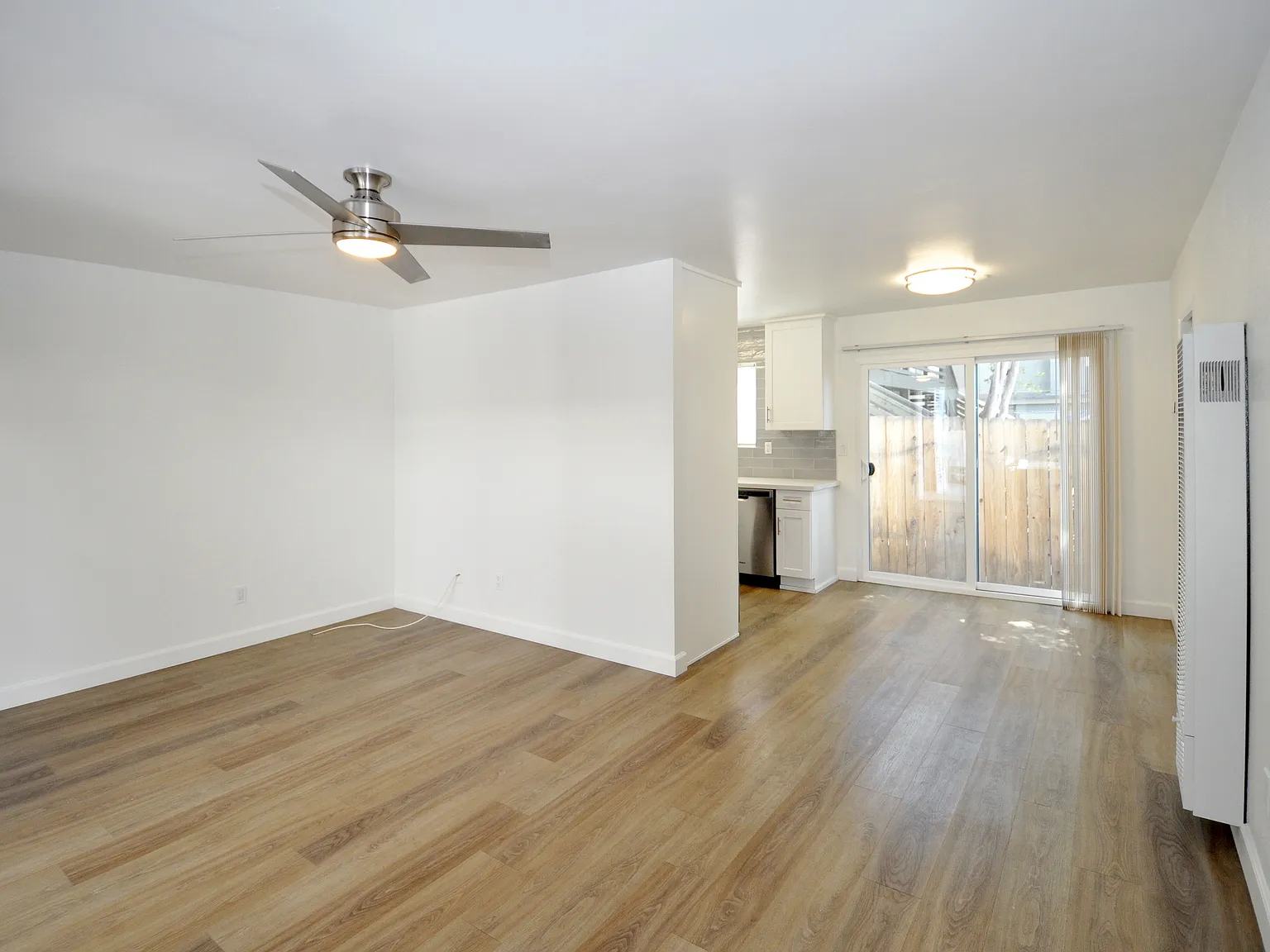 1 bed, 600 sqft, $2,295 — Photo 2