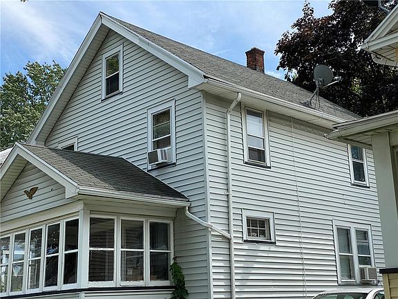 4th image of 487 Avis St