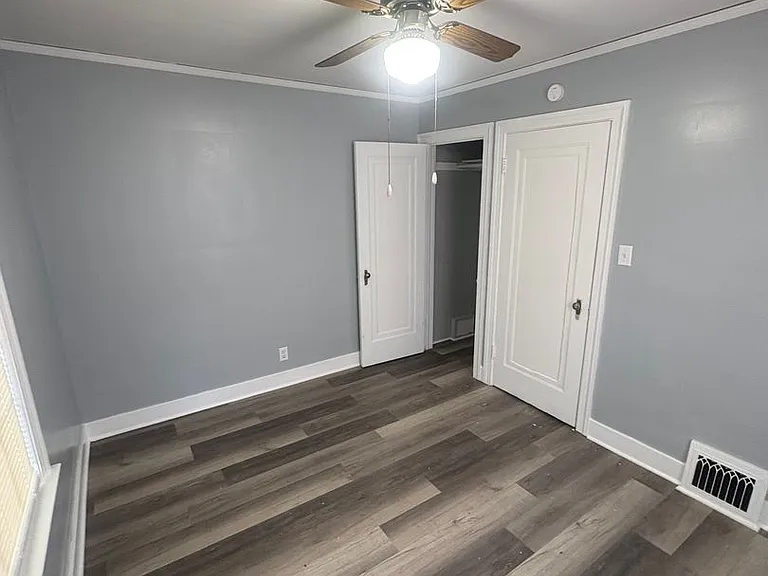 2511 W Downs Cir — Photo 17